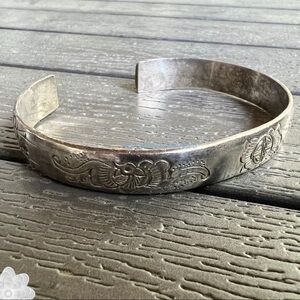 STERLING SILVER Vintage Etched Cuff Bracelet Heavy EVC